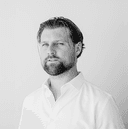 Portrait de Damien Delansorne